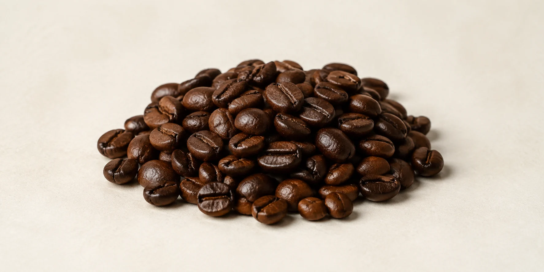 Roasted coffee beans for coffee packaging